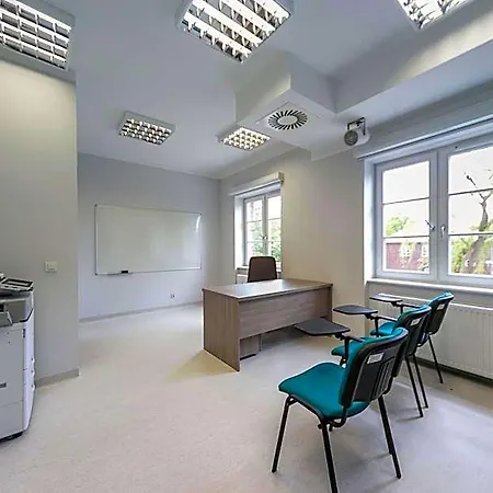 بيت شباب Centrum Zeglarskie